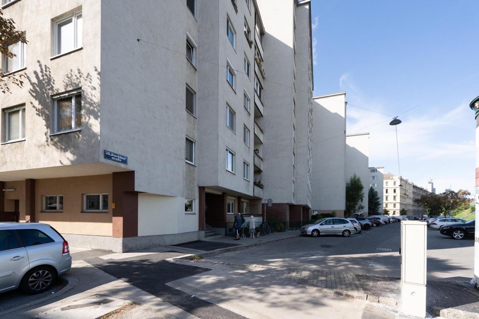 Two Bedrooms - 85 Squaremeters - 4 Min To U6 Dresdner Str Wien Exterior foto